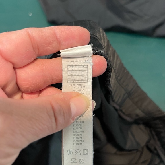 Plus size 2 piece swimsuit size 16 - Picture 7 of 12